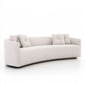 Sofá de líneas rectas con cojines decorativos - blanco